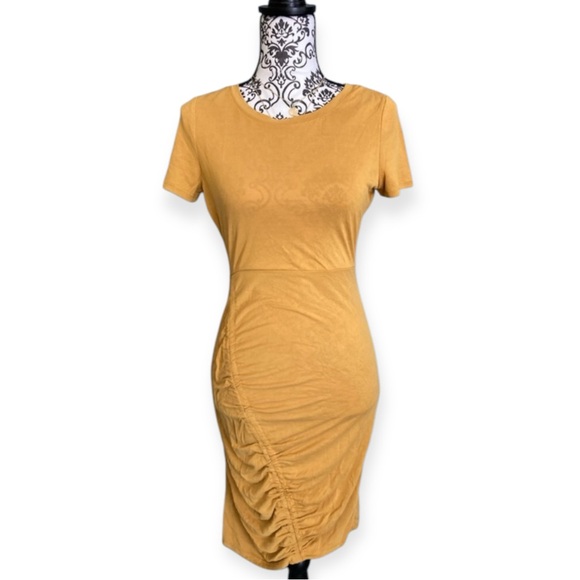 Ultra Flirt Dresses & Skirts - Ultra Flirt | NWT Women’s Cinch Skirt Spruce Yellow Short Sleeve Dress